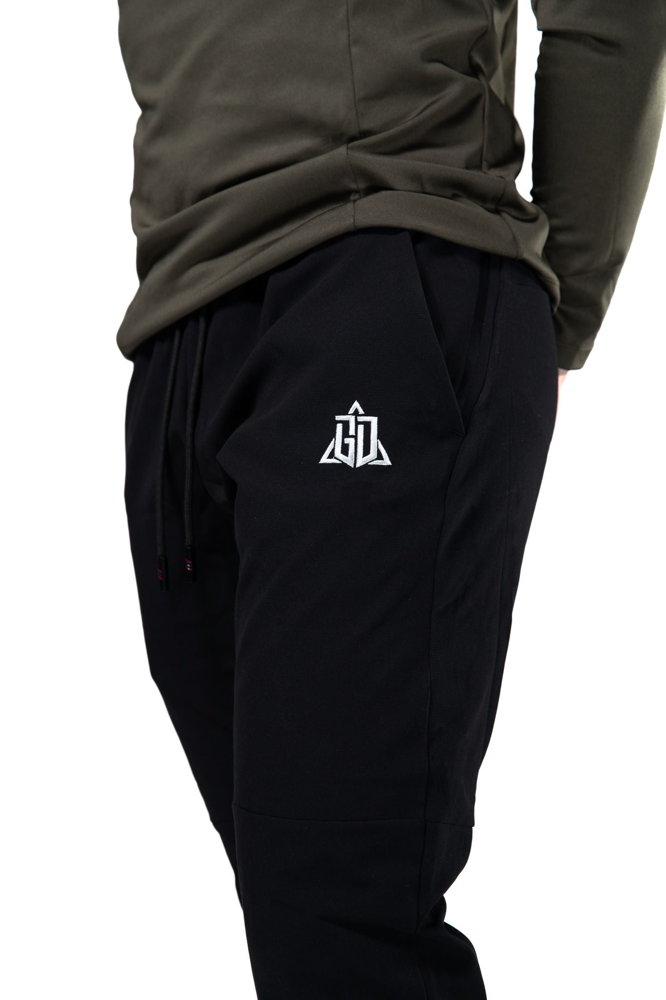 The Signature Joggers Black