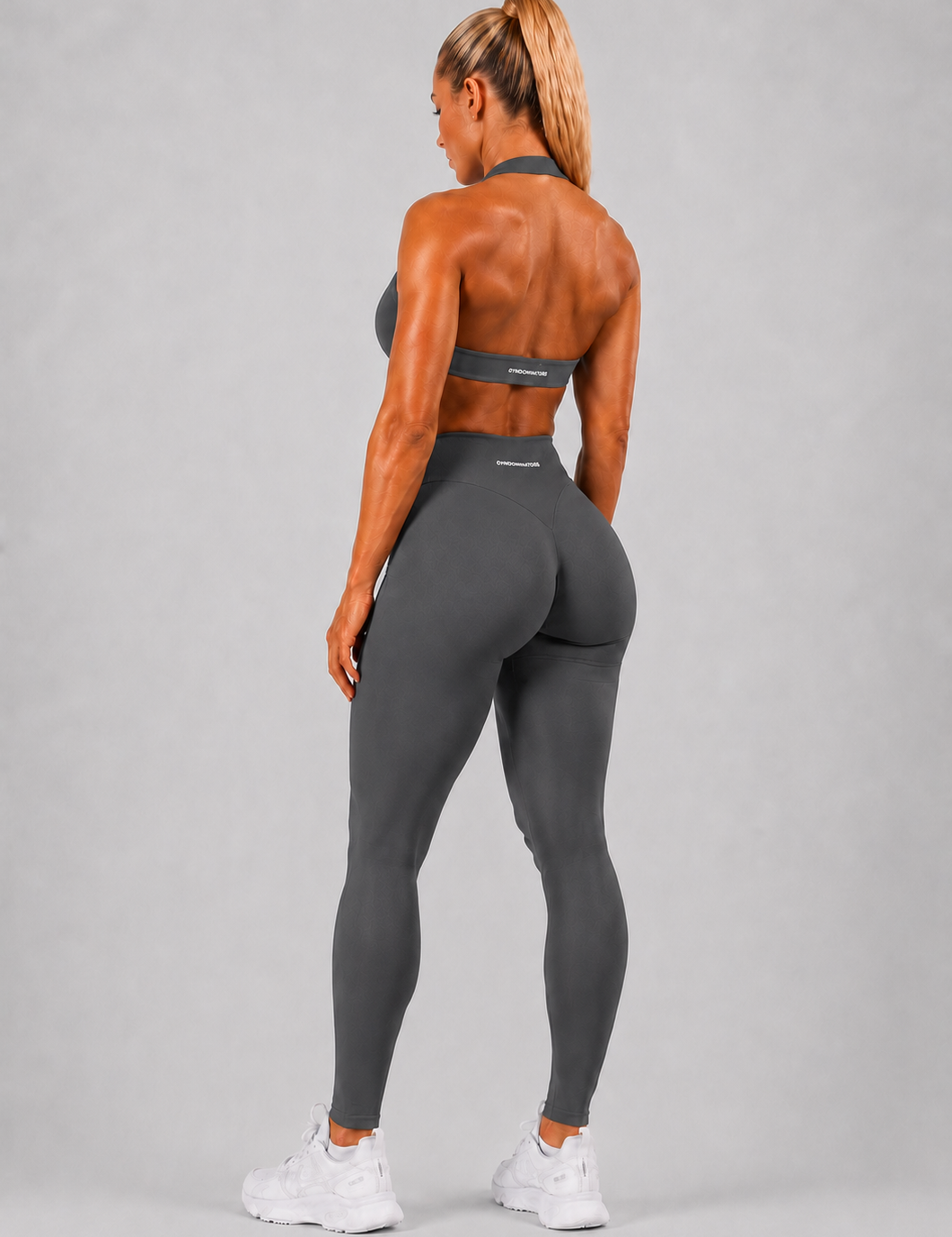 GREY_LEGGINGS_SIDE.png
